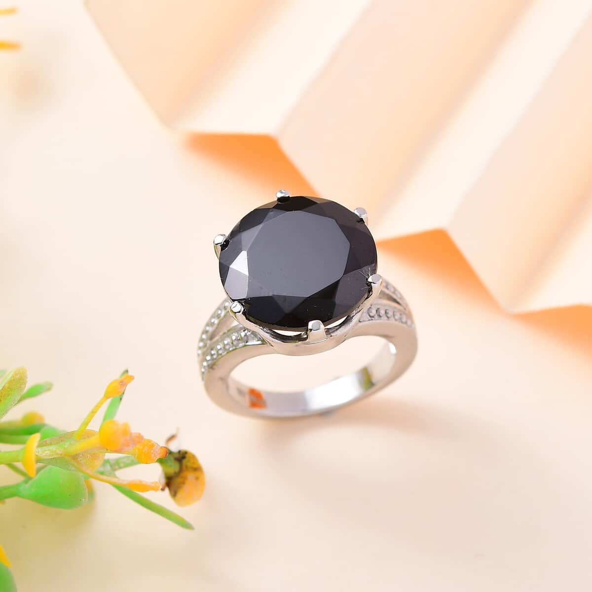 Thai Black Spinel 13.85 ctw Solitaire Ring in Stainless Steel (Size 6.0) image number 1