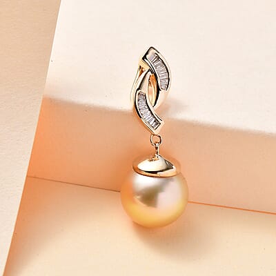 Luxoro 14K Yellow Gold Premium Golden South Sea Pearl and I2 Diamond Pendant without Chain 0.10 ctw