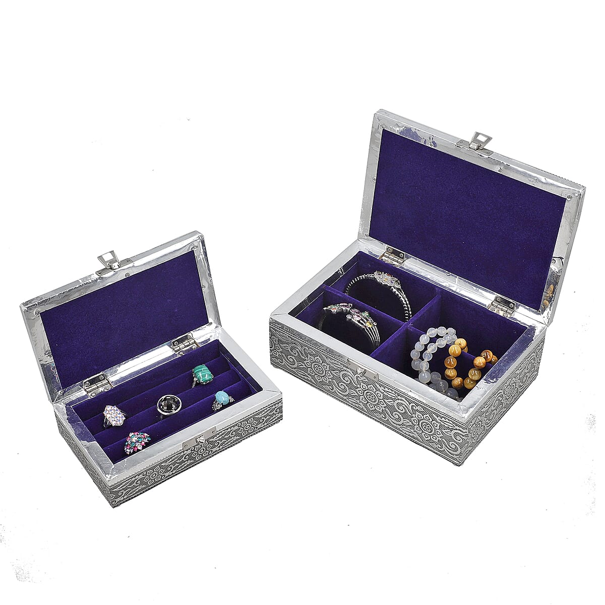 Hand Crafted Set of 2 Aluminum Oxidized Peacock Embossed Jewelry Box Made Up with Teak Wood Aluminum Sheet and Velvet image number 10