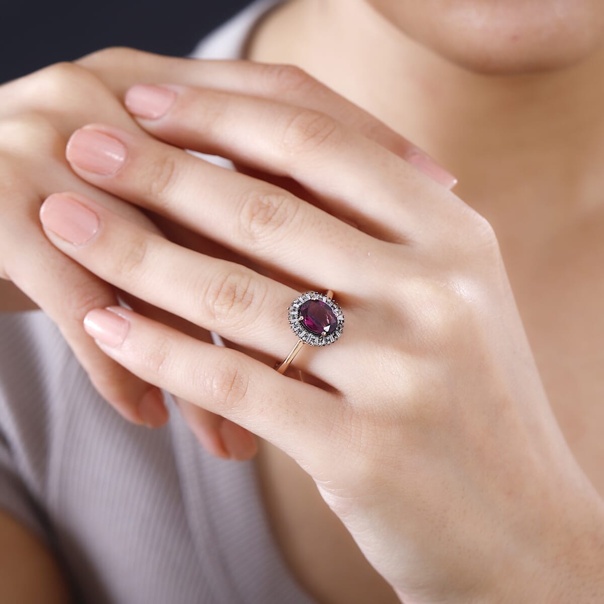 Premium Radiant Ember Garnet, Natural Champagne and White Diamond Sunrays Ring in 18K Vermeil Rose Gold Over Sterling Silver (Size 9.0) 2.35 ctw image number 2