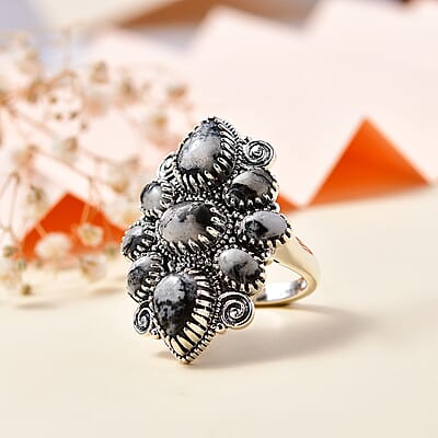 Artisan Crafted White Buffalo 8.10 ctw Ring in Sterling Silver (Size 7.0)