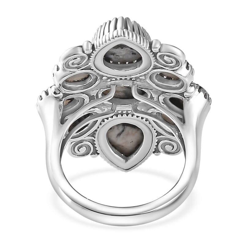 Artisan Crafted White Buffalo 8.10 ctw Ring in Sterling Silver (Size 7.0)