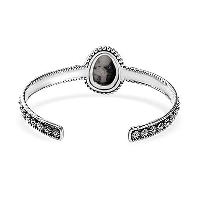 D'Joy Artisan Crafted White Buffalo 10.30 ctw Cuff Bracelet in Sterling Silver (7.25 In)