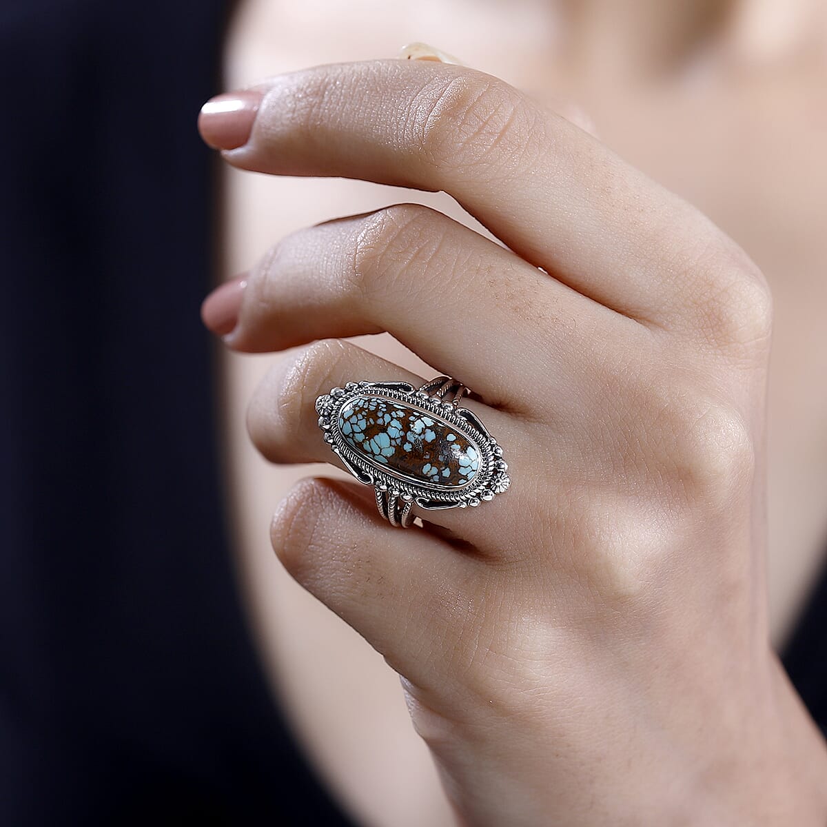 Artisan Crafted Blue Horizon Turquoise 4.85 ctw Ring in Sterling Silver (Size 8.0) image number 2