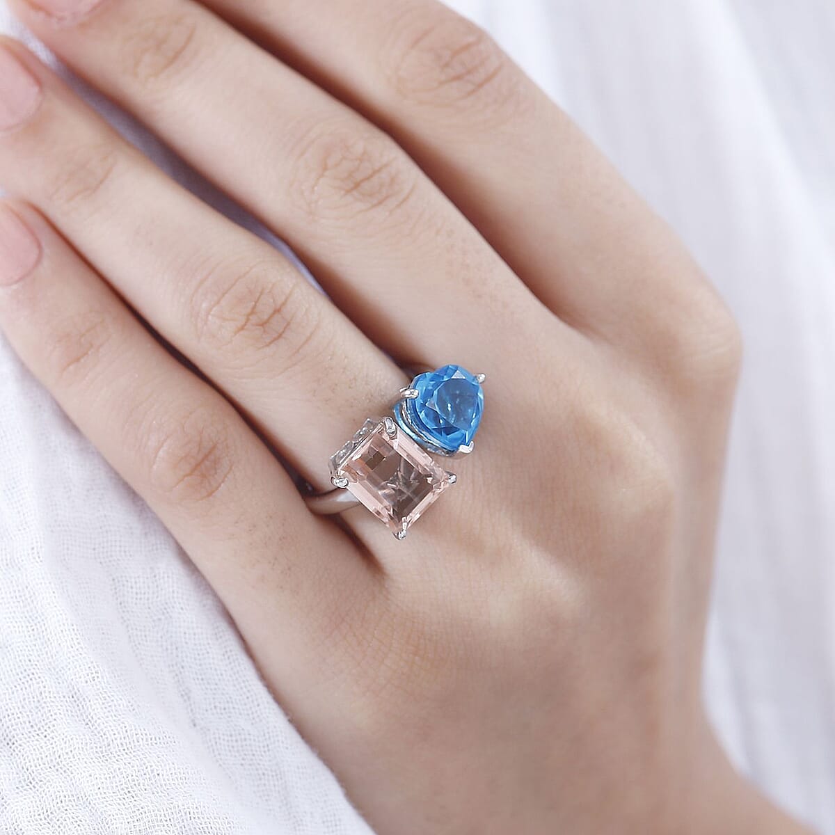 Morganique and Caribbean Quartz (Triplet) Heart Ring in Rhodium Over Sterling Silver (Size 9.0) 8.65 ctw image number 2