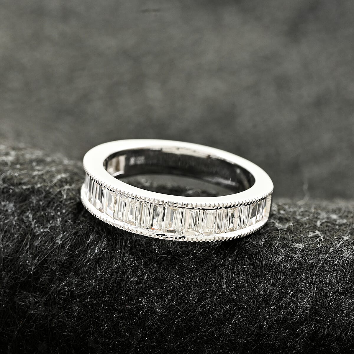 NY Closeout Luxuriant Lab Grown Diamond (SI) Ring in Sterling Silver (Size 9.0) 0.75 ctw image number 1