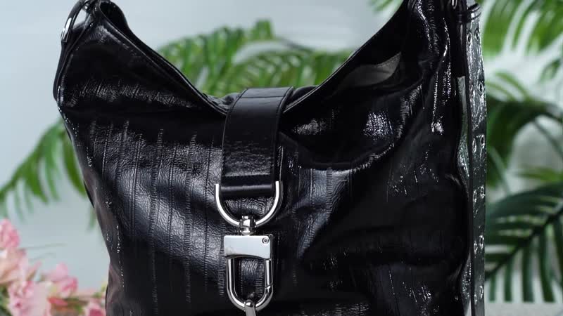 Italy Retro Noble Collection Black Genuine Leather Crossbody Bag (9.3"x5.9"x14")