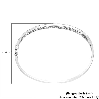 NY Closeout 14K White Gold Diamond Bangle Bracelet (7.25 In) 13 Grams 1.00 ctw