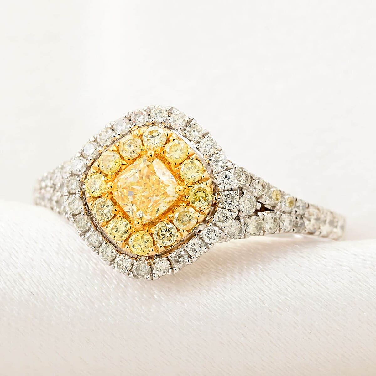 Modani 14K Yellow and White Gold Natural Yellow and White Diamond Ring (Size 11.5) 1.00 ctw image number 1