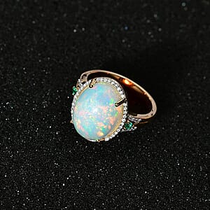 Luxoro 14K Yellow Gold AAA Ethiopian Welo Opal, AAAA Boyaca Colombian Emerald and G-H I2 Diamond Halo Ring (Size 7.5) 5.65 Grams 5.85 ctw