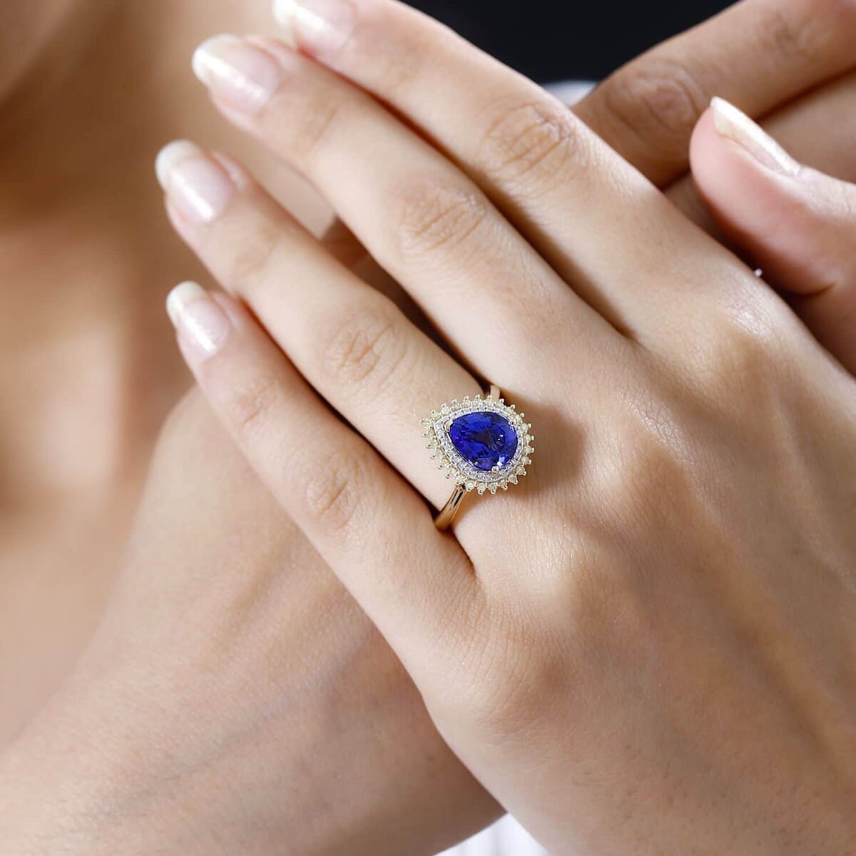 Luxoro 14K Yellow Gold AAA Tanzanite, Natural Yellow and White Diamond I2 Double Halo Ring (Size 9.5) 4 Grams 3.30 ctw image number 2