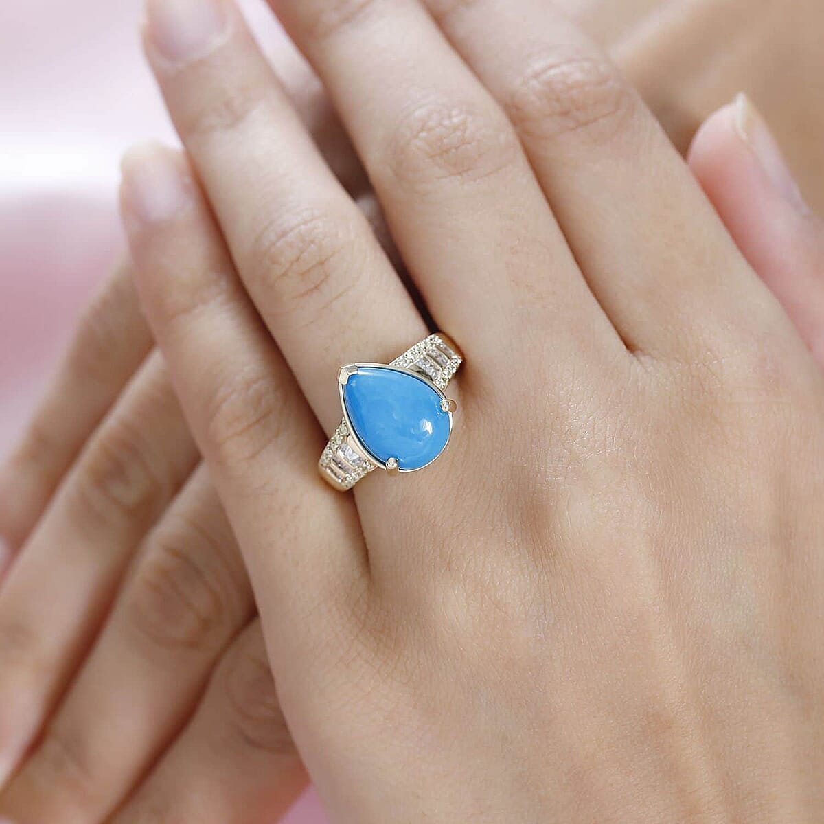 Luxoro 10K Yellow Gold Premium Sleeping Beauty Turquoise, I2 Natural Yellow and White Diamond Ring (Size 11.5) 5.25 Grams 4.75 ctw image number 2