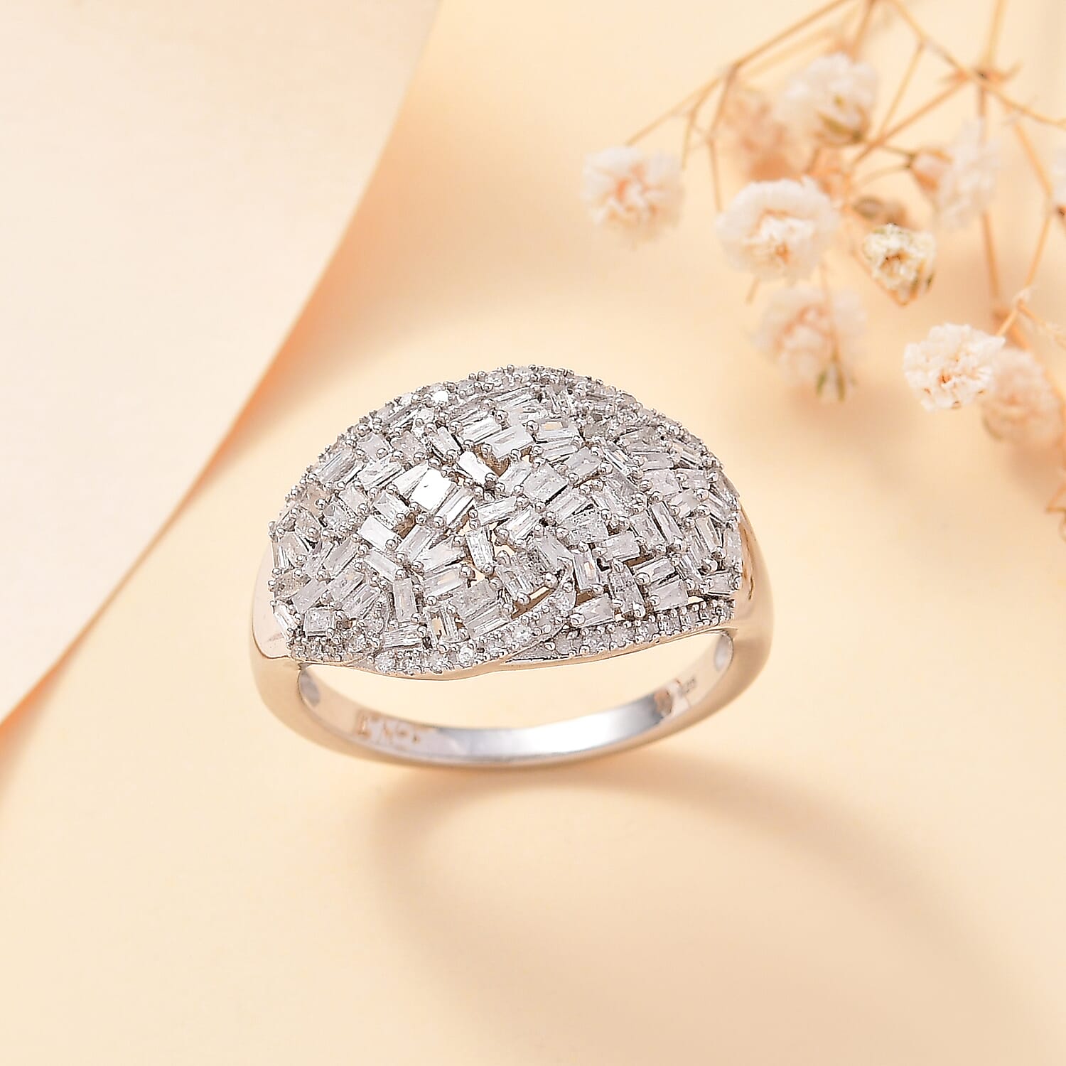 Diamond 1.00 ctw Cocktail Ring in Rhodium Over Sterling Silver (Size 6.0)