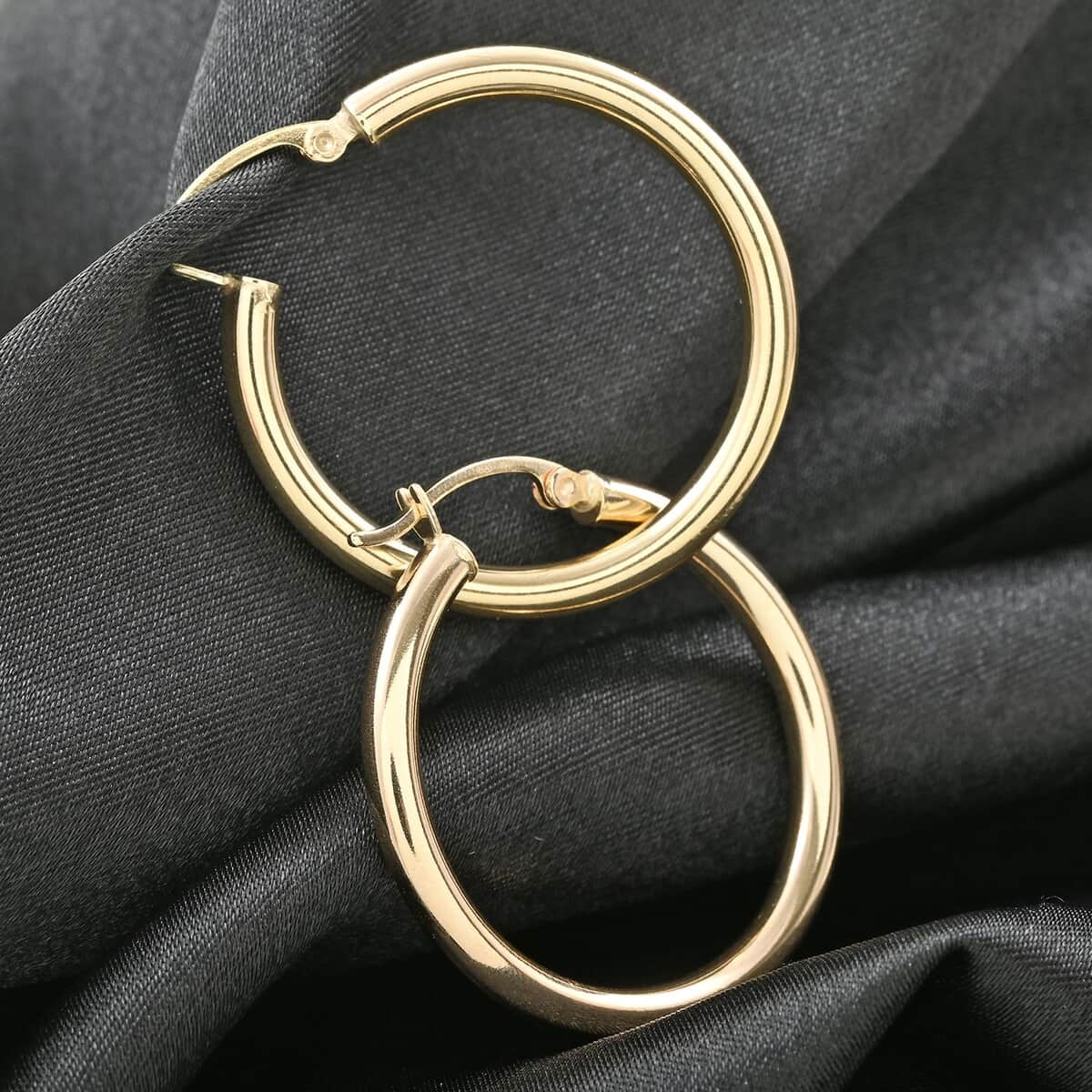 10K Yellow Gold Hoop 3x30mm Earrings 2.30 Grams image number 1