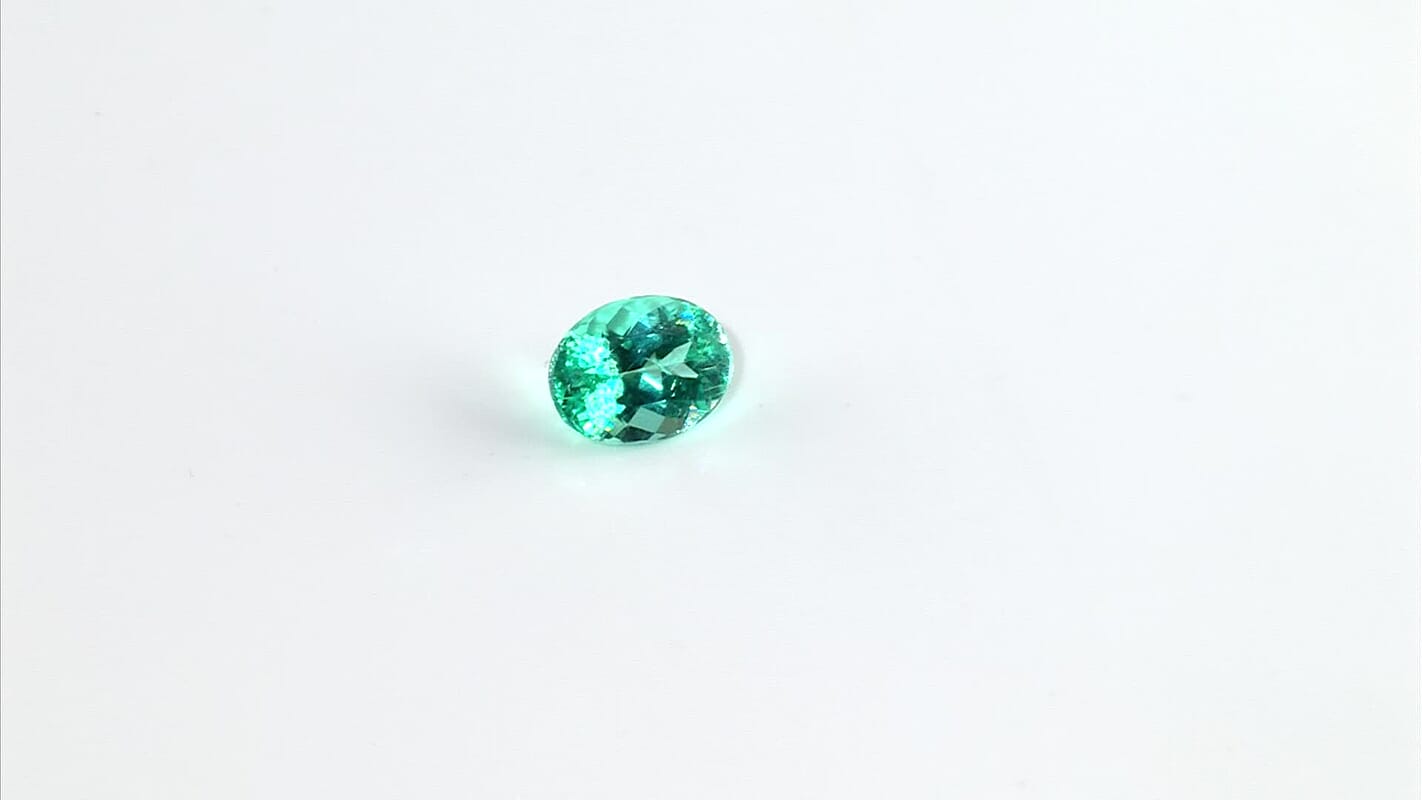 Chairman Vault Collection Certified & Appraised AAAA Paraiba Tourmaline (Ovl Free Size) 2.12 ctw