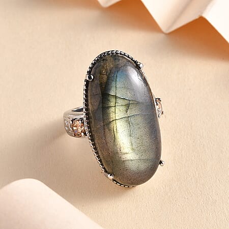 Malagasy Labradorite / 10 - Product card gallery slide 2 (10177574273337)