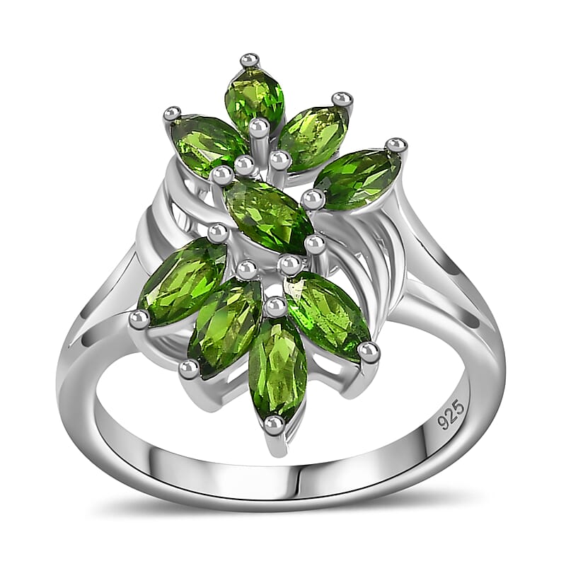 Chrome Diopside 0.90 ctw Ring in Rhodium Over Sterling Silver (Size 9.0)