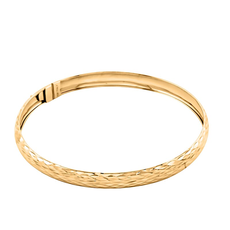 Italian 10K Yellow Gold 6.9mm Diamond-Cut Flex Bangle Bracelet (6.50 In) 3.50 Grams