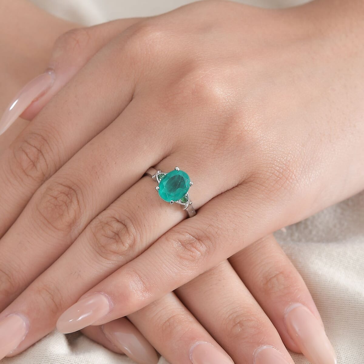 Emeraldine Quartz (Triplet) and Simulated Green Diamond 3.10 ctw Ring in Stainless Steel (Size 10.0) image number 2