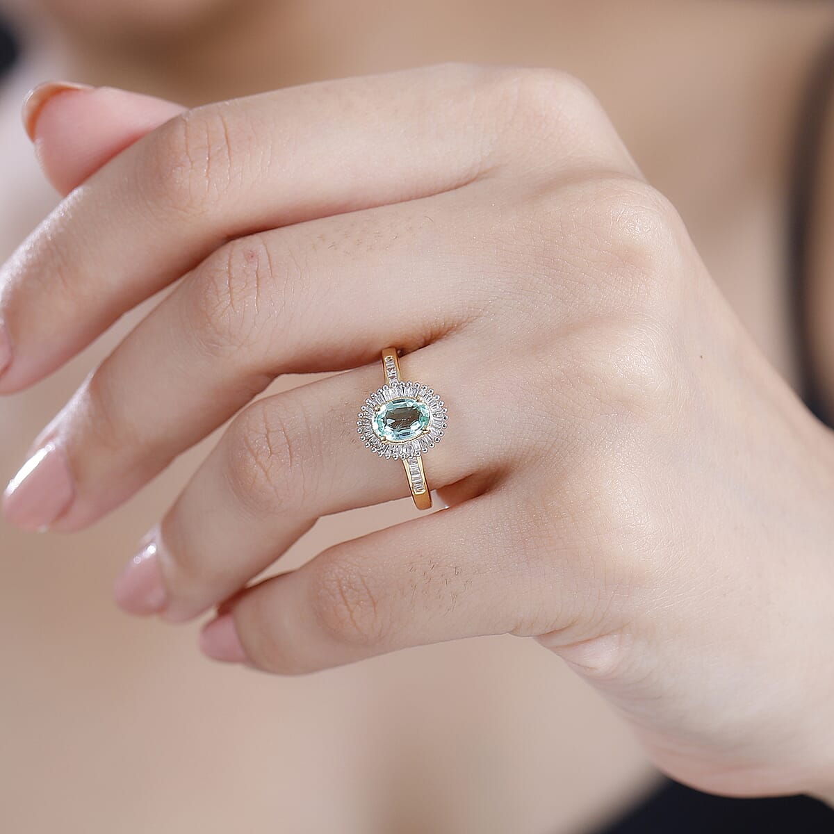 D'Joy Boyaca Colombian Emerald and Diamond 0.90 ctw Sunburst Ring in 18K Vermeil Yellow Gold Over Sterling Silver (Size 8.0) image number 2