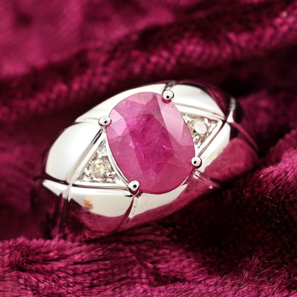 Certified & Appraised Luxoro 14K White Gold AAA Montepuez Ruby and I2 Diamond Ring (Size 10.0) 7.50 Grams 2.35 ctw image number 1
