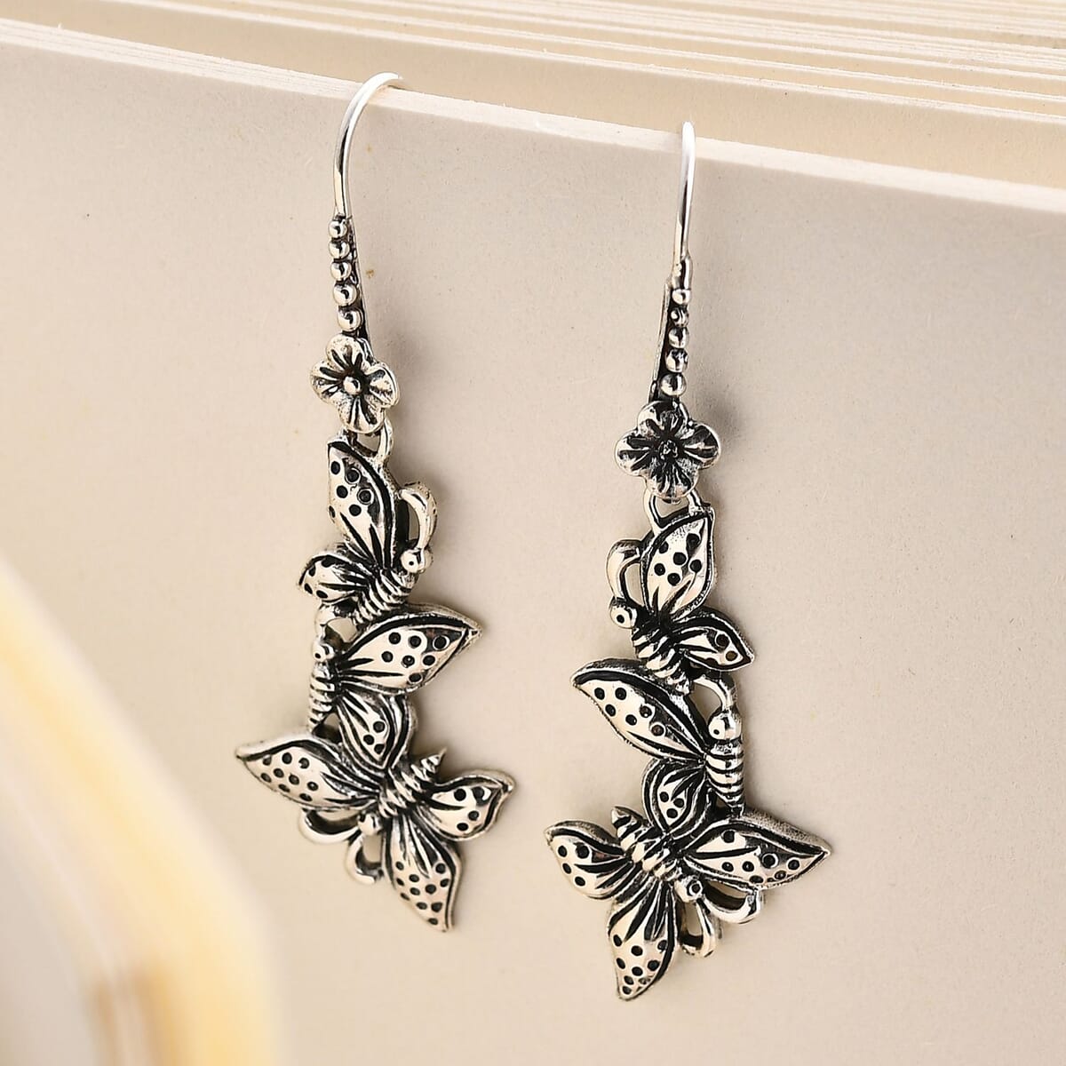 TLV Bali Legacy Sterling Silver Butterfly Earrings (5.15 g) image number 1