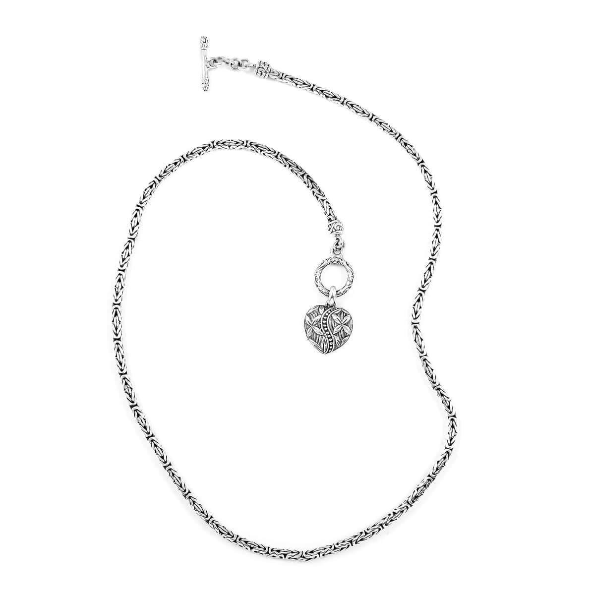 BALI LEGACY Sterling Silver Heart Charm Borobudur Necklace 18 Inches 45 Grams image number 2