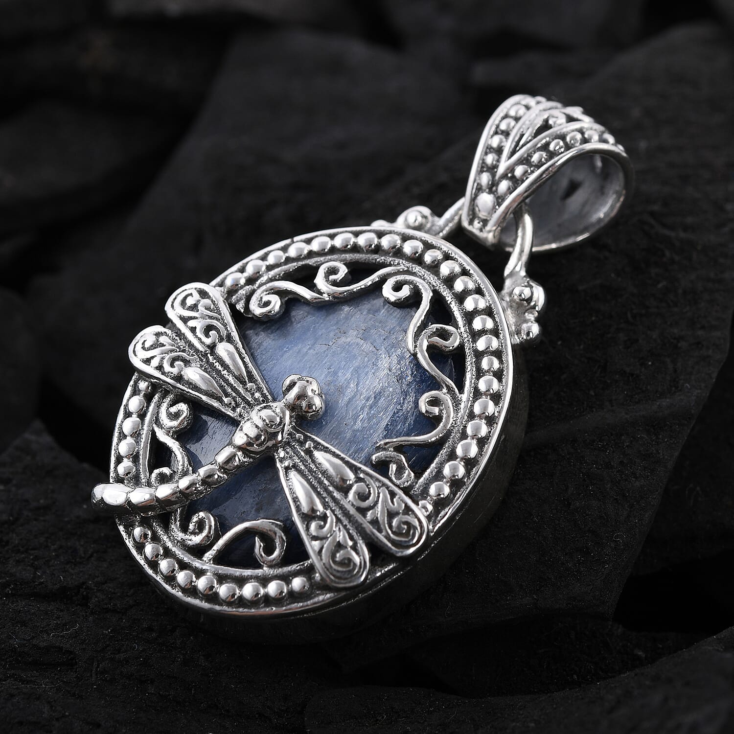 Bali Legacy Kyanite Dragonfly Pendant in Sterling Silver 8 Grams 20.00 ctw