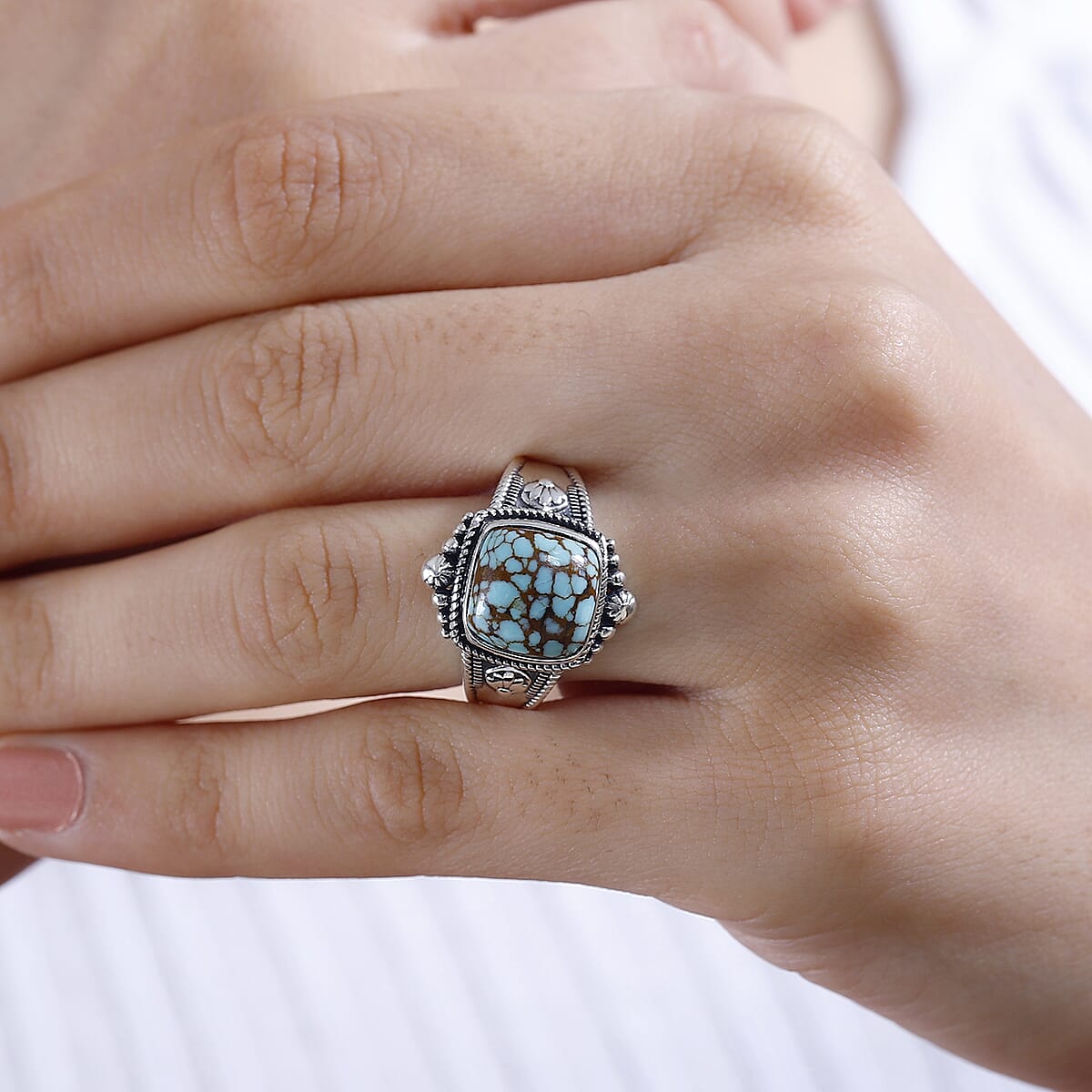 Artisan Crafted Blue Horizon Turquoise 5.20 ctw Ring in Sterling Silver (Size 9.0) image number 2