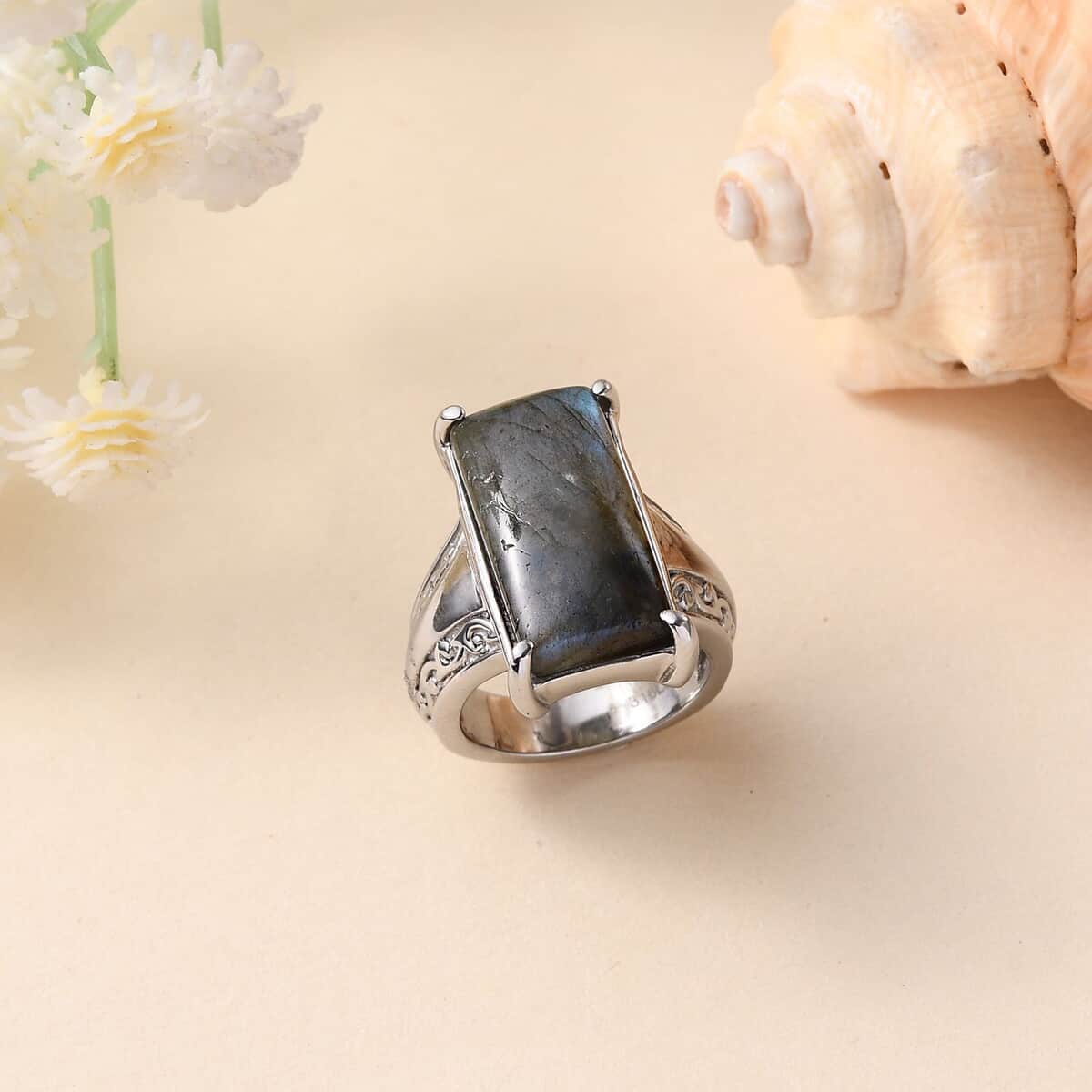 Malagasy Labradorite Solitaire Ring in Stainless Steel (Size 10.0) 13.00 ctw image number 1