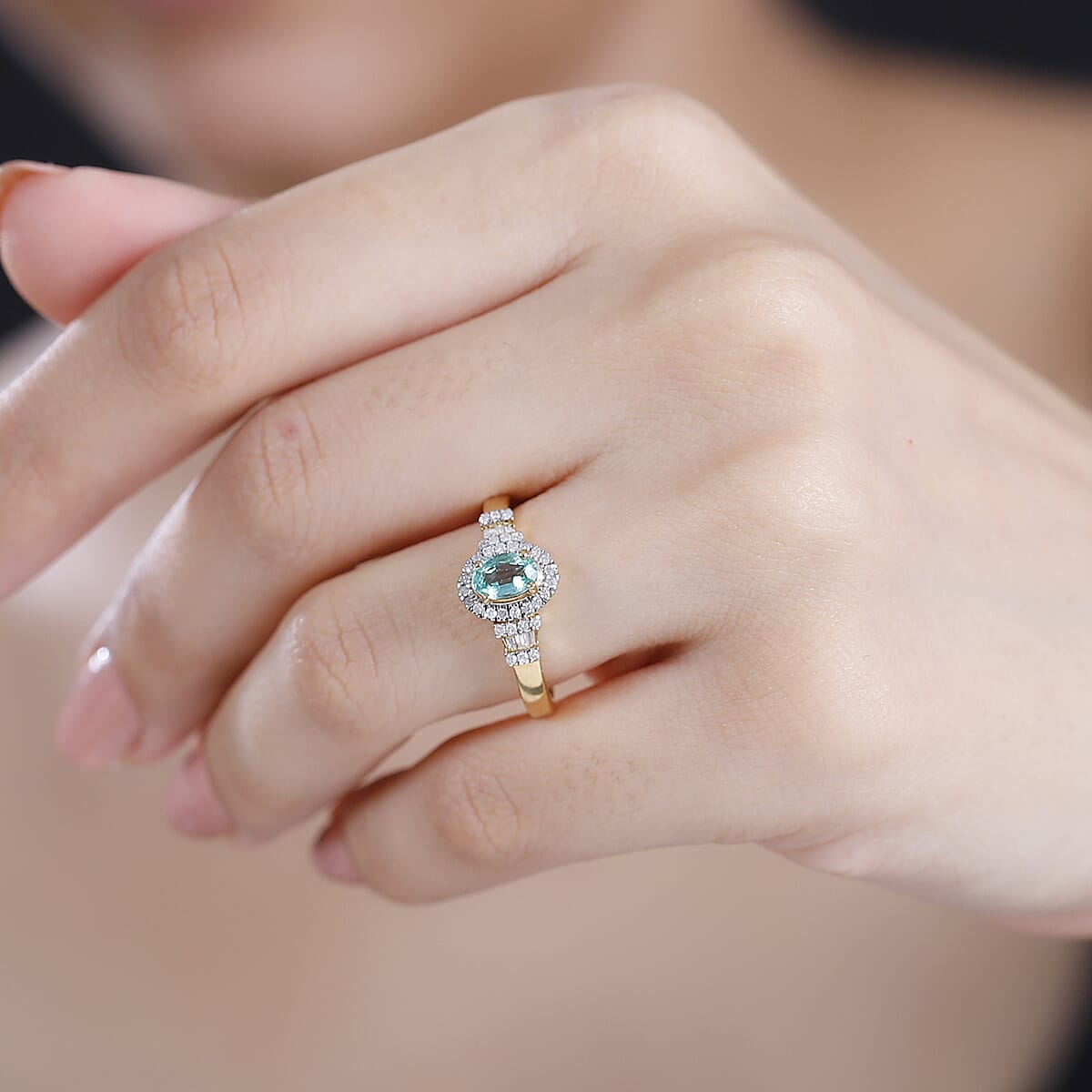 Boyaca Colombian Emerald and Diamond 0.60 ctw Halo Ring in 18K Vermeil Yellow Gold Over Sterling Silver (Size 7.0) image number 2