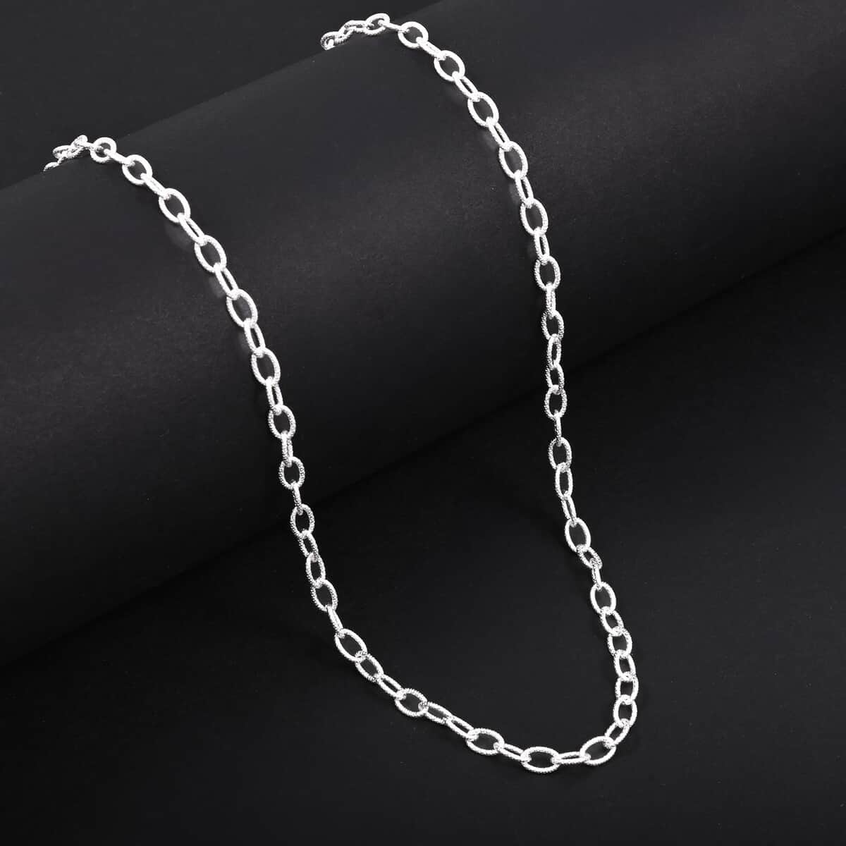 Italian Sterling Silver Diamond-cut Rolo Wire Chain Necklace 18 Inches 7.11 Grams image number 1