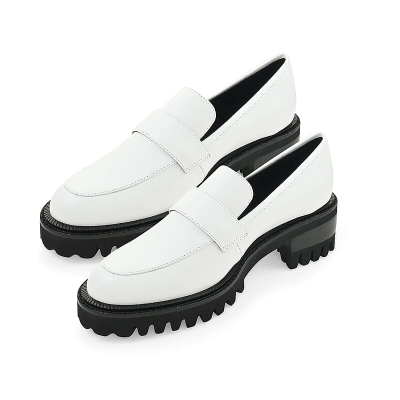 Aerosoles Loafer in White Genuine Leather SIZE 10.00