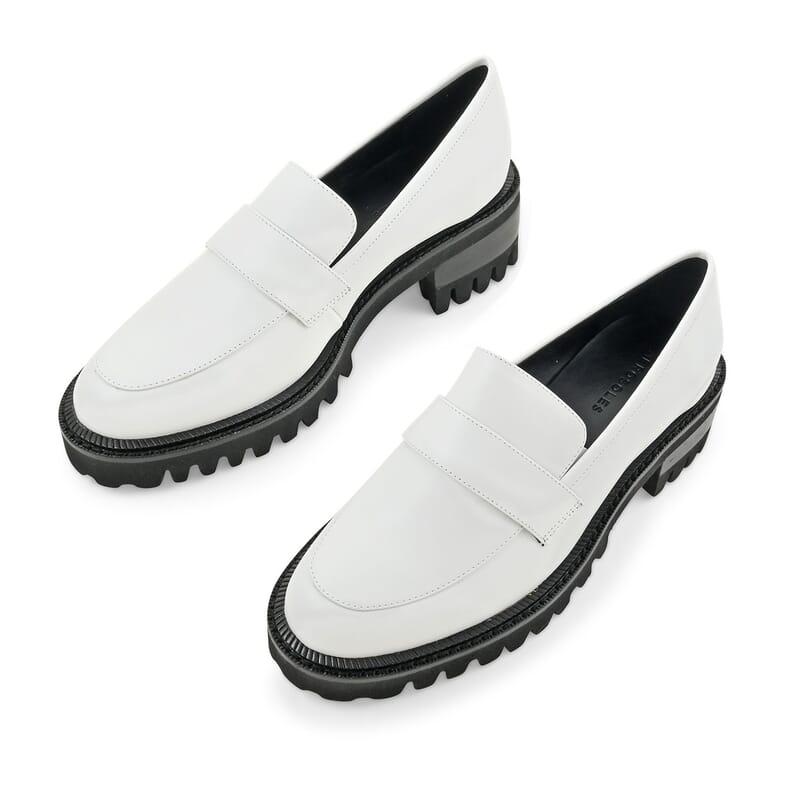 Aerosoles Loafer in White Genuine Leather SIZE 10.00