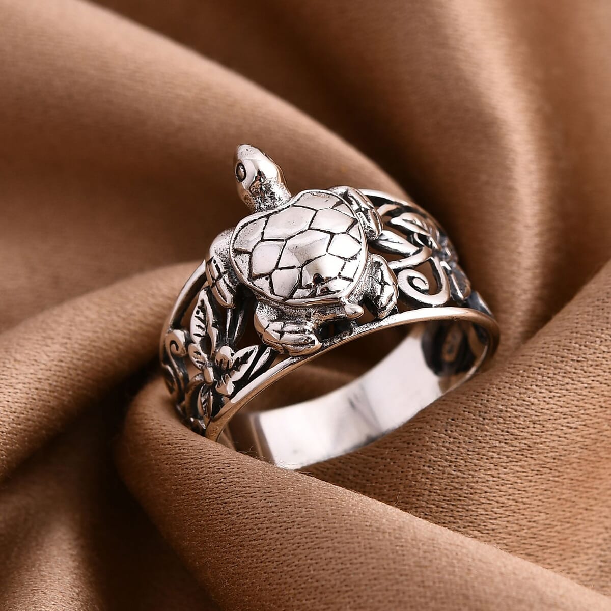 Bali Legacy Sterling Silver Turtle Ring (Size 5.0) 5.38 Grams image number 1