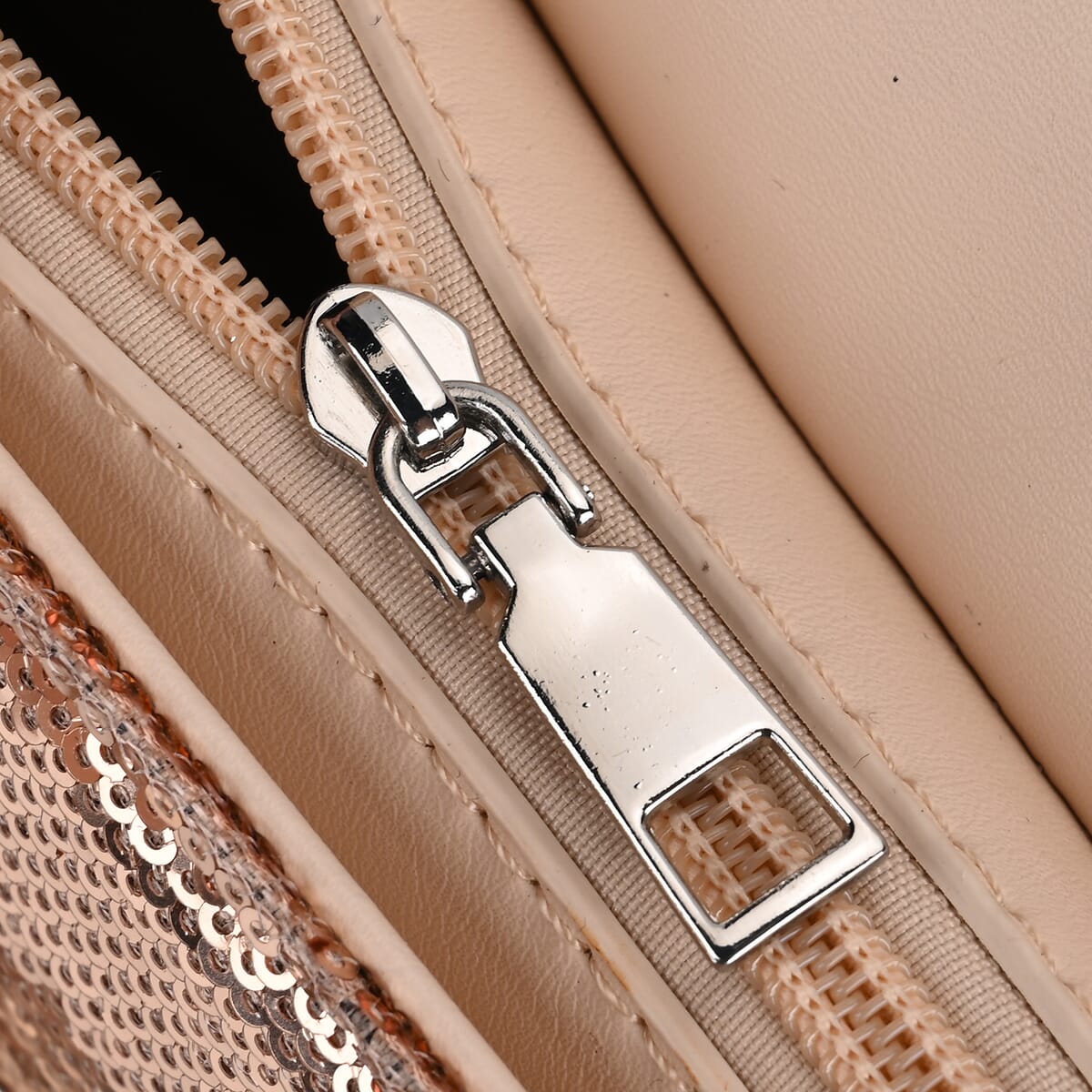 Champagne Sequin and Faux Leather Crossbody Bag with Dual Metal Chain Strap 47 Inches image number 6