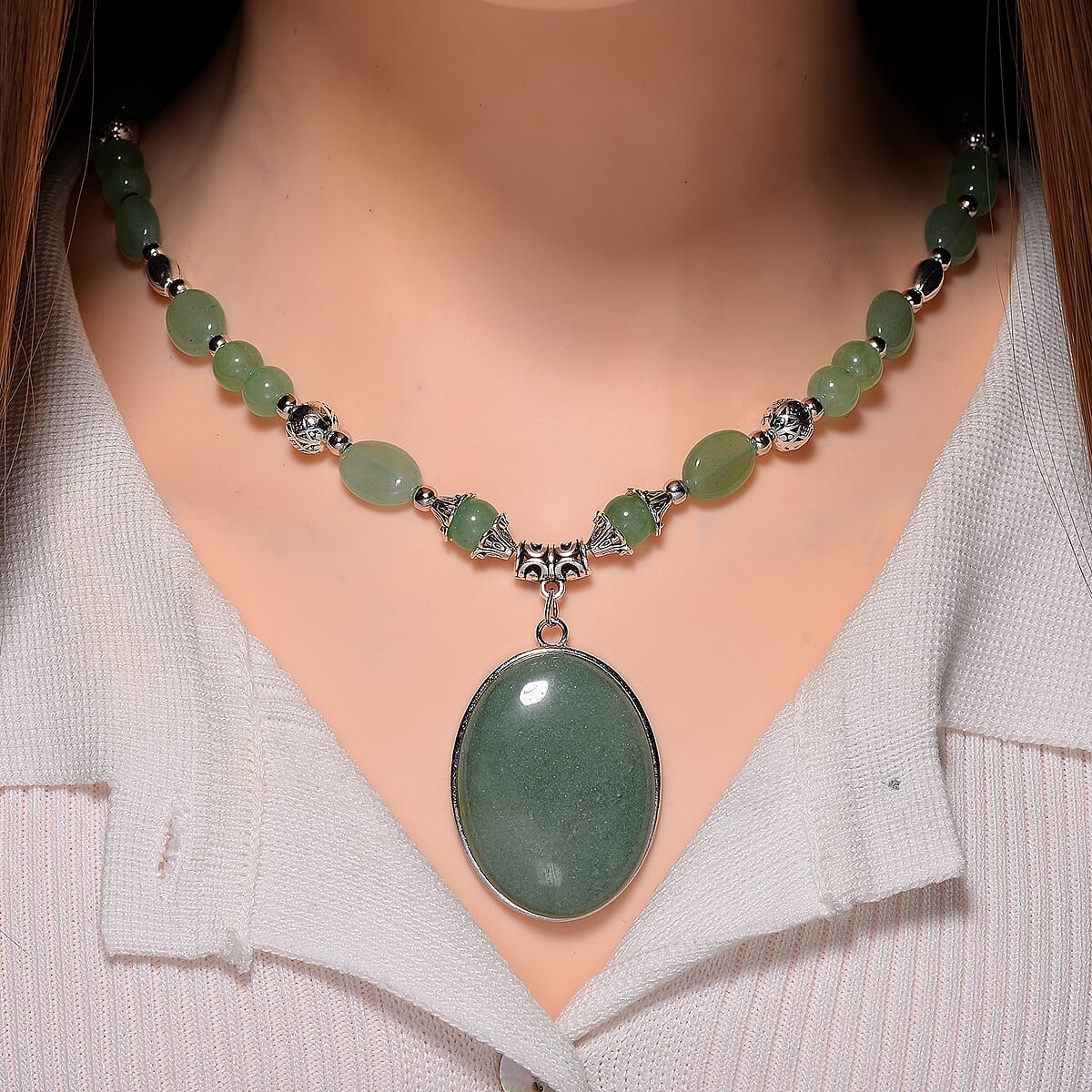 Green Aventurine 300.00 ctw Beaded Necklace in Silvertone 20 Inches  image number 1