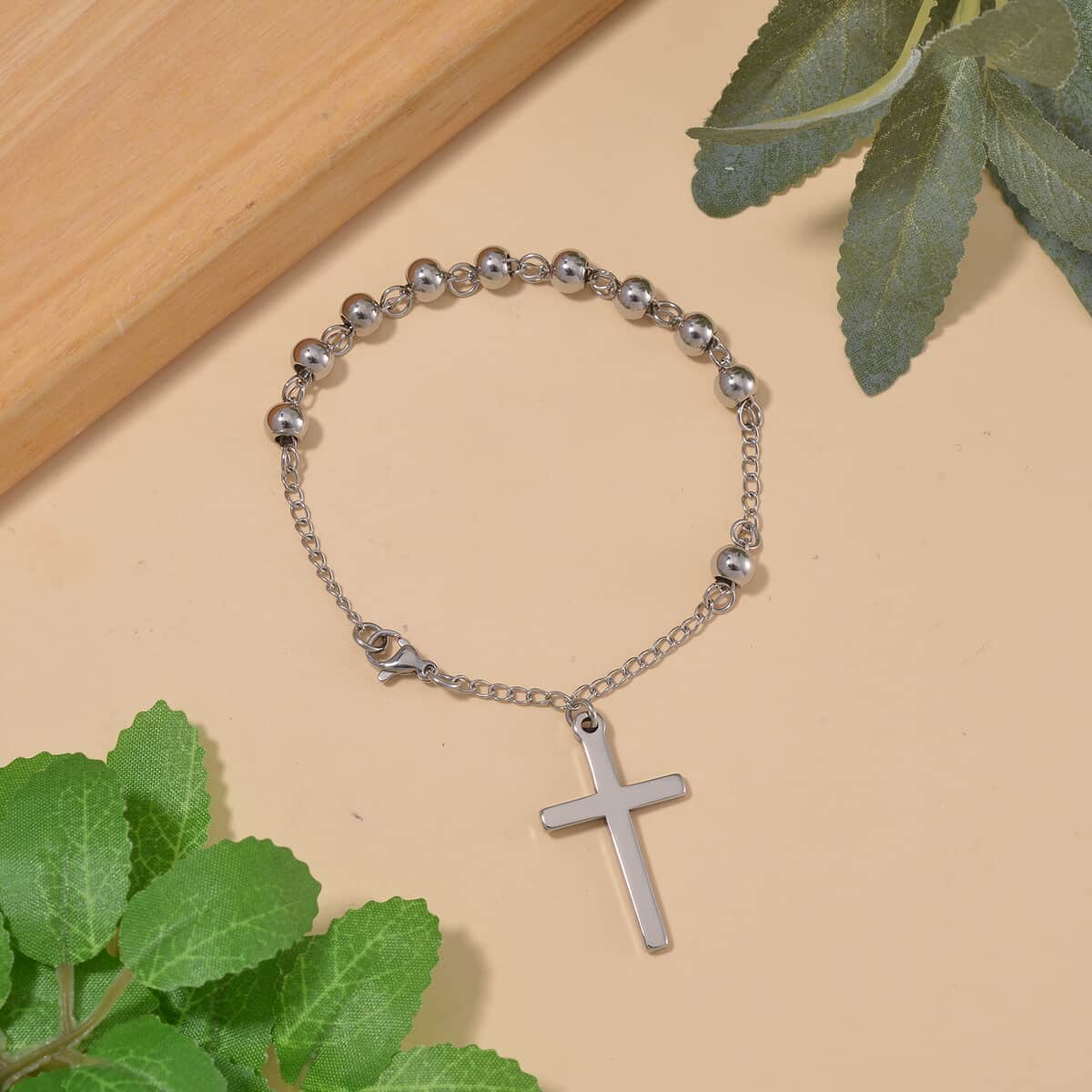 Cross Charm Bracelet in Stainless Steel (7.50 In) image number 1