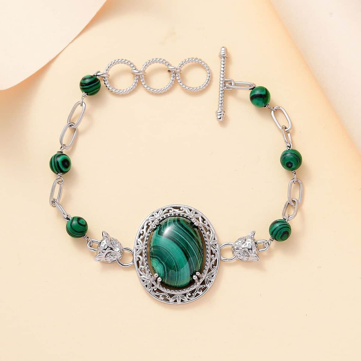 African Malachite 30.70 ctw Paper Clip and Leopard Head Bracelet in Platinum Bond (6.50-800In) image number 1