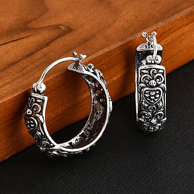 Bali Legacy Turtle Hoop Earrings in Sterling Silver 7.70 Grams