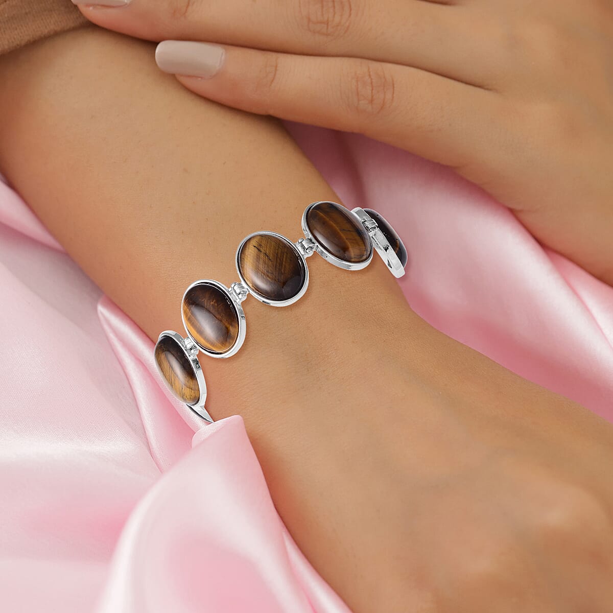 Yellow Tiger's Eye Station Bracelet in Silvertone (7.50-8.50In) 136.50 ctw image number 2