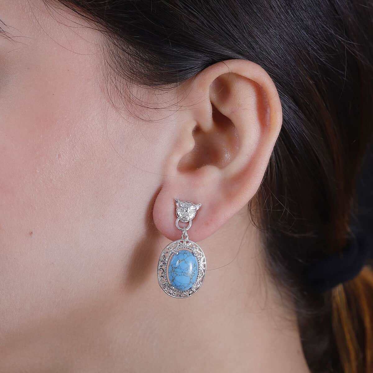 Mojave Blue Turquoise 10.50 ctw Leopard Head Dangle Earrings in Platinum Bond image number 2