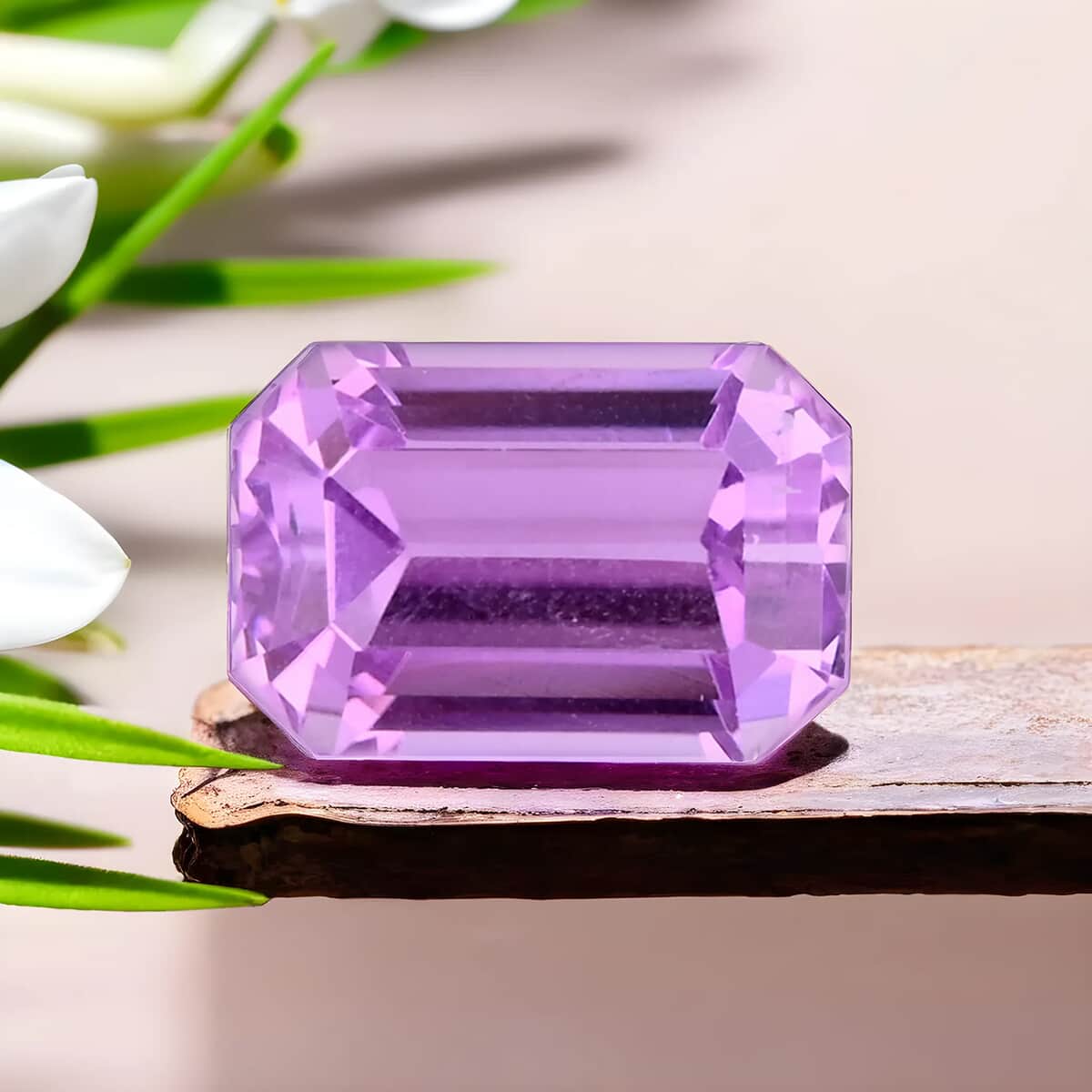 AAAA Patroke Kunzite (Oct Free Size) 7.50 ctw image number 3