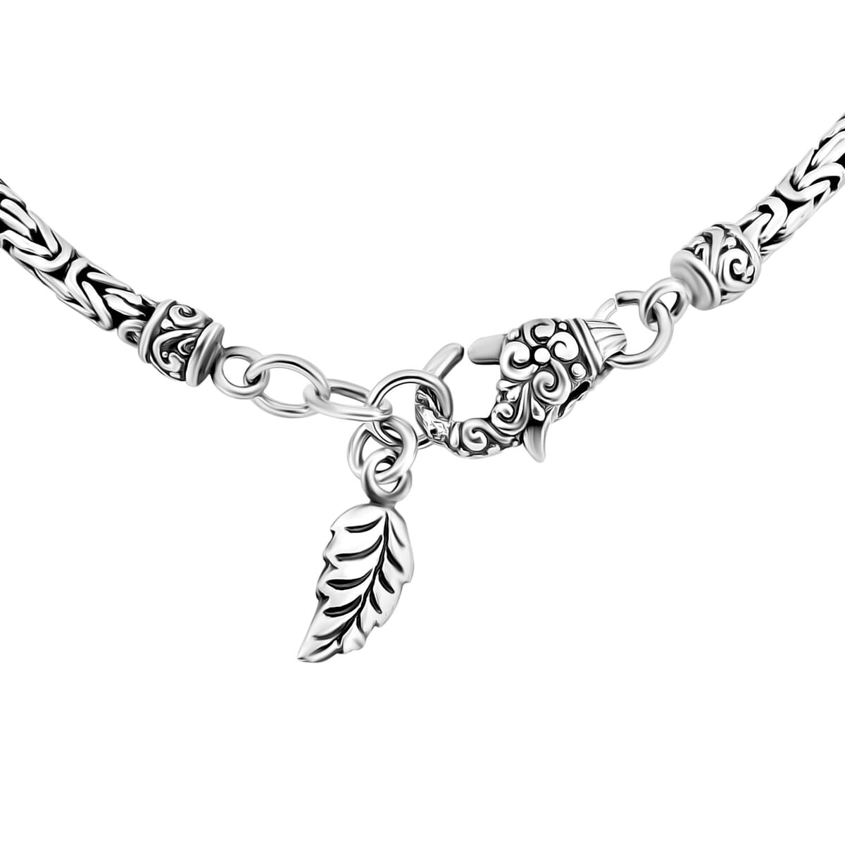 Bali Legacy Borobudur Chain Bracelet with Leaf Charm Sterling Silver 11.30 Grams (7.25 In) image number 3