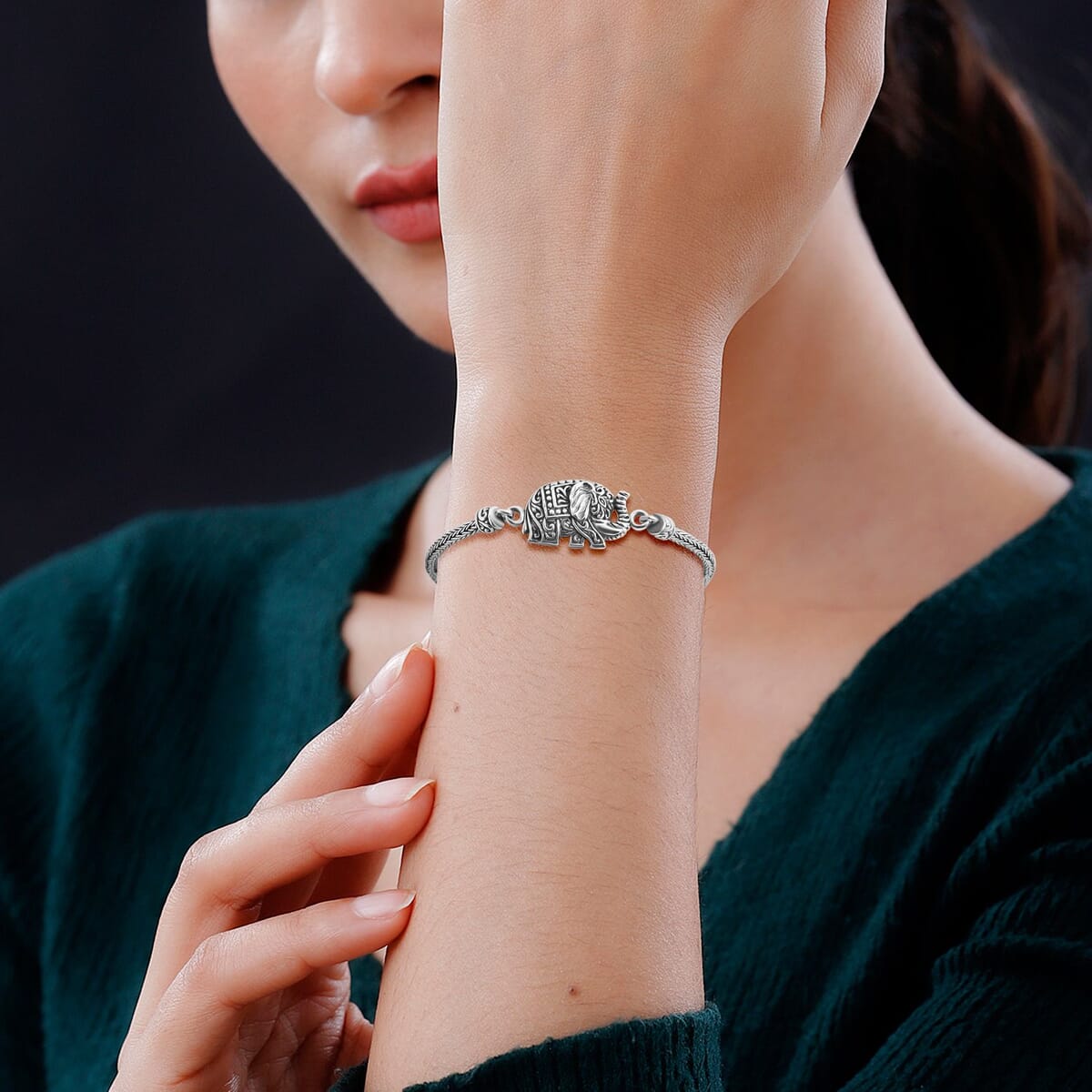 Bali Legacy Elephant Bracelet in Sterling Silver (6.5-8.0In) 13.50 Grams image number 2