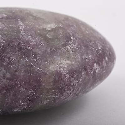 Lepidolite Palm Stone -S 271ctw