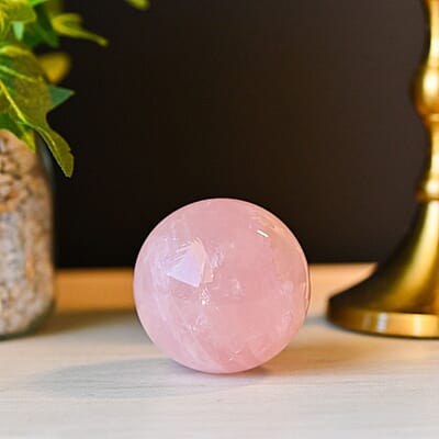Rose Quartz Sphere -S 484ctw
