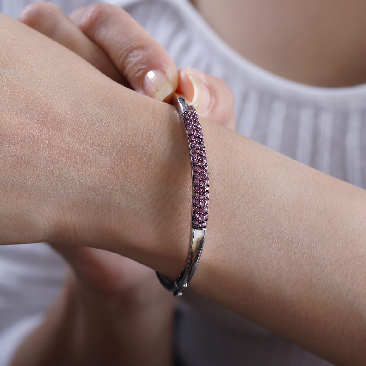 Ouro Fino Rubellite 1.90 ctw Bangle Bracelet in Rhodium Over Sterling Silver (6.50 In) image number 2