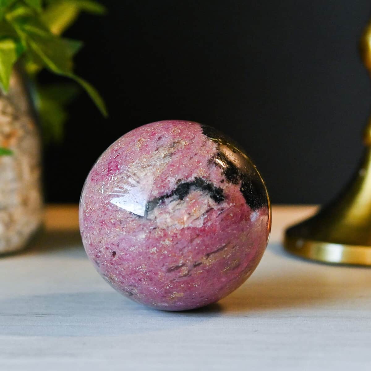 Rhodonite Sphere -S 2252ctw image number 1