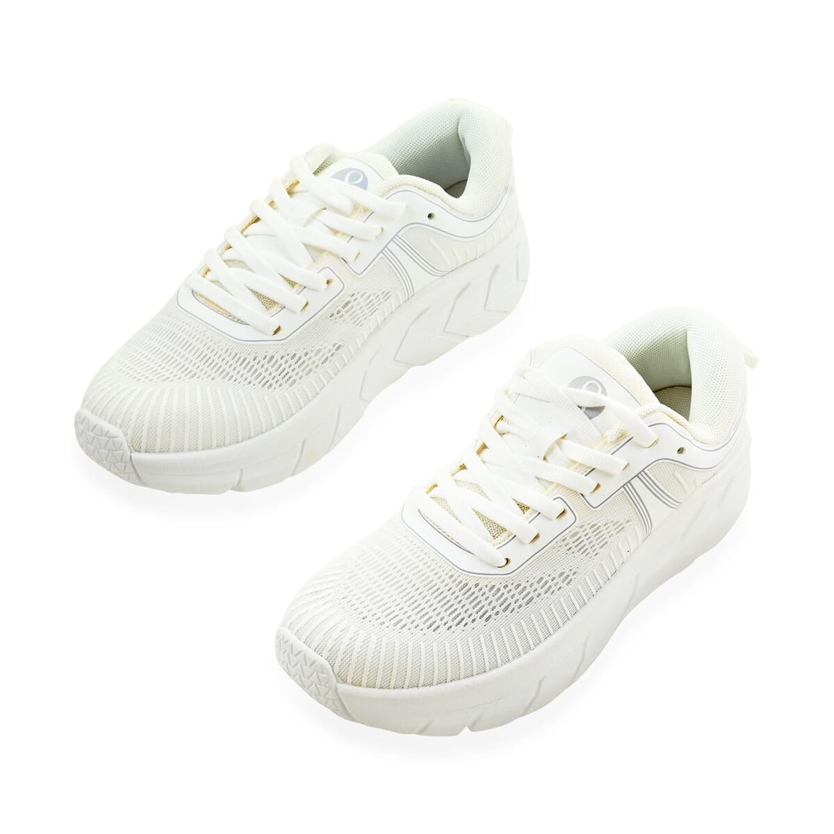 Layer 8 White Women's Sneakers - Size 9 image number 4